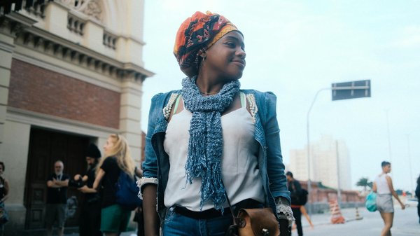 How are UK sports events adapting to digital transformations?